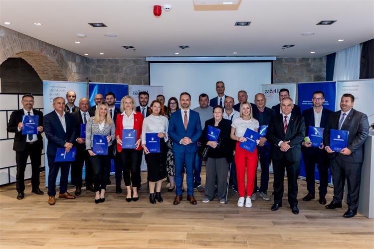 Slika /slike/2022/Zaželi Split 1910/Studio Ali (34 of 39).jpg